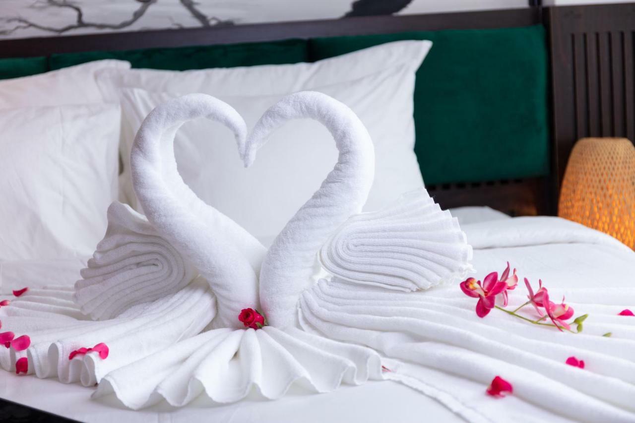 Hanoi Center Silk Lullaby Hotel And Travel Exteriör bild